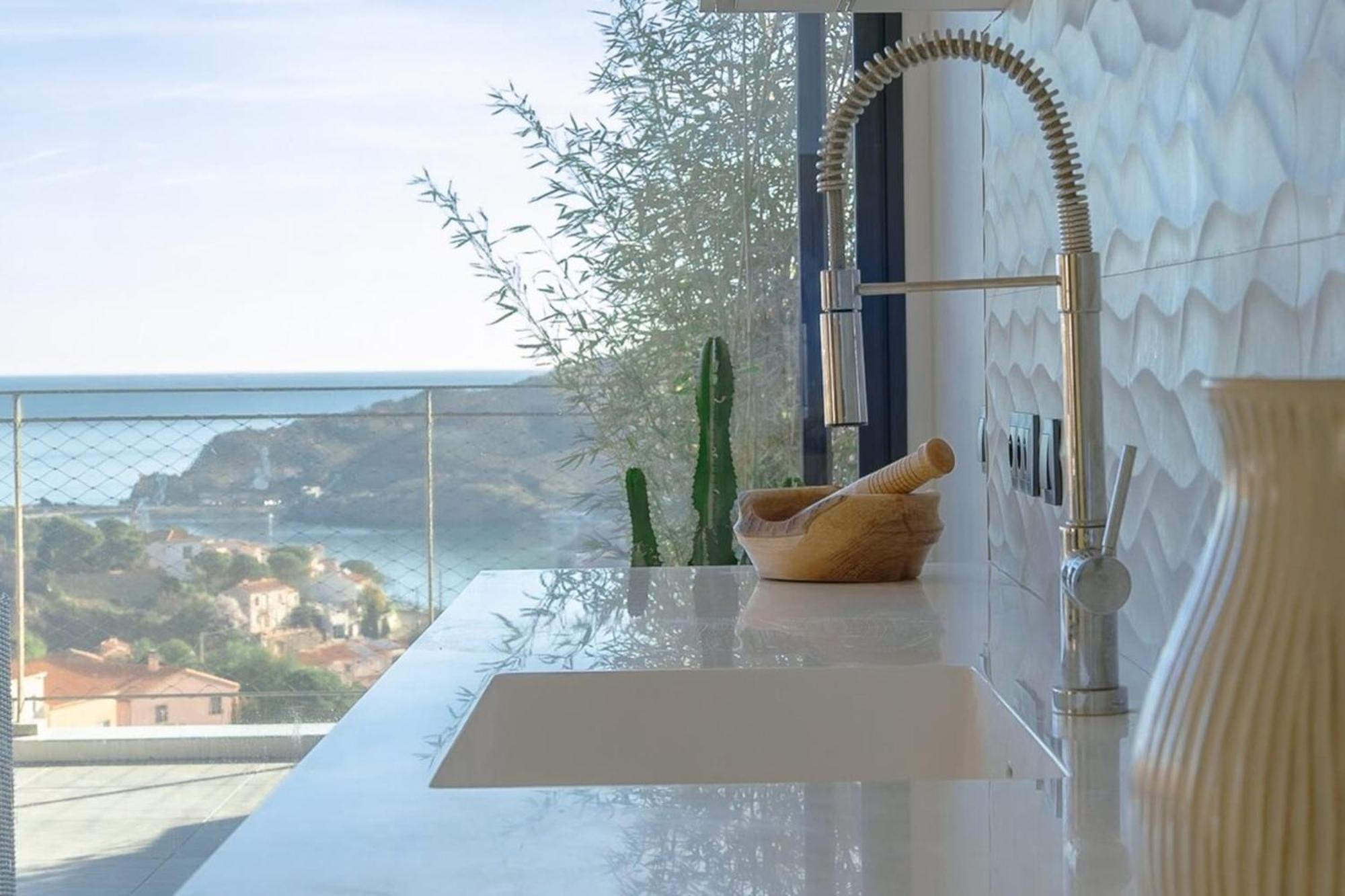 Les Mille Et Une Vitres - Villa D'Architecte Port Vendres Kültér fotó